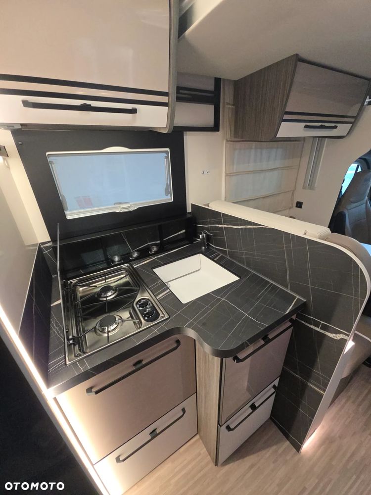 McLOUIS MC4 860 - MODEL 2026 -AUTOMAT ZIMOWY  5 osobowy, 6.99m  PoŁintegra 2x łóżko Elektryczne - 30