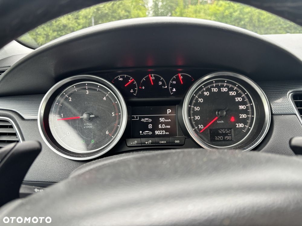 Peugeot 508 - 8