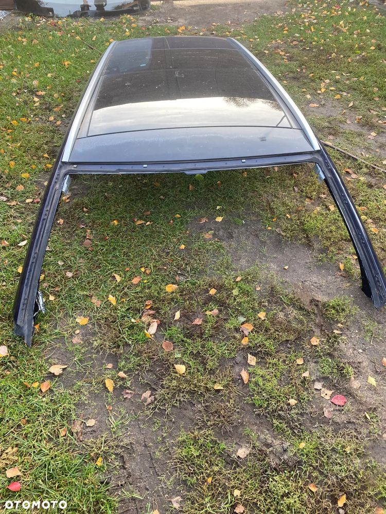 MERCEDES 205 kombi dach panorama kolor 890 - 2