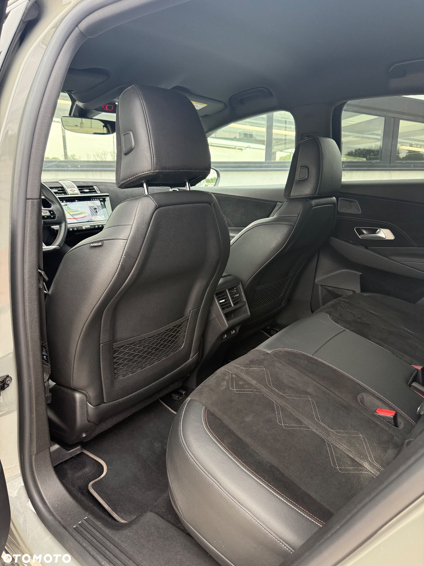 DS Automobiles DS 7 Crossback 1.6 E-Tense Performance Line + - 35