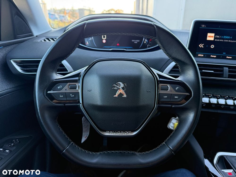 Peugeot 3008 - 16