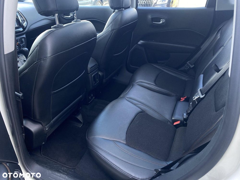 Jeep Compass 1.4 TMair Limited 4WD S&S - 25