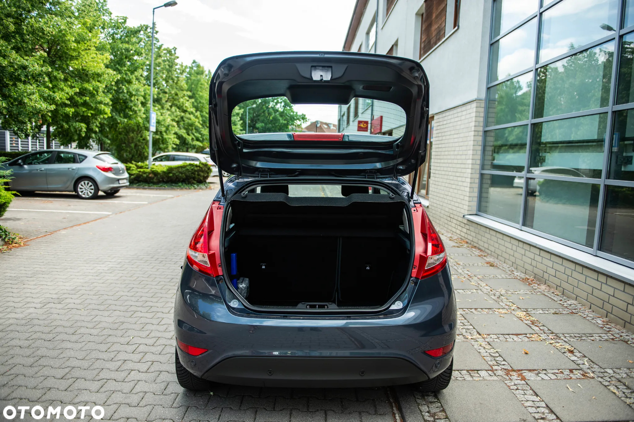 Ford Fiesta 1.25 Celebration - 6