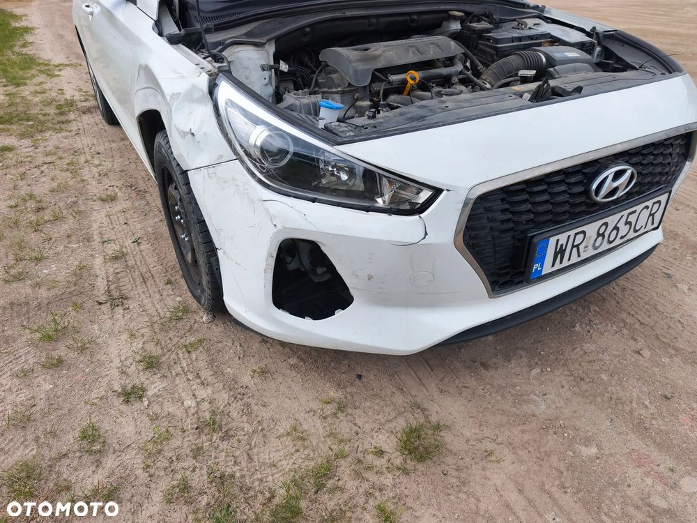 Hyundai i30 1.4 Comfort - 8