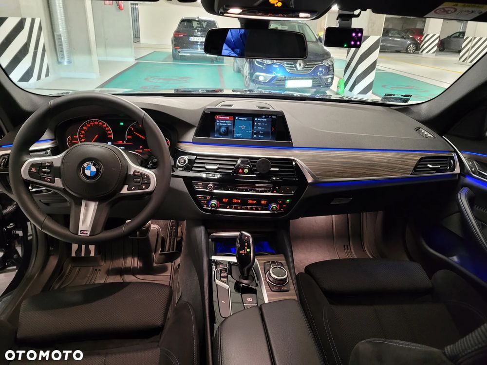BMW Seria 5 520d xDrive M Sport sport - 14