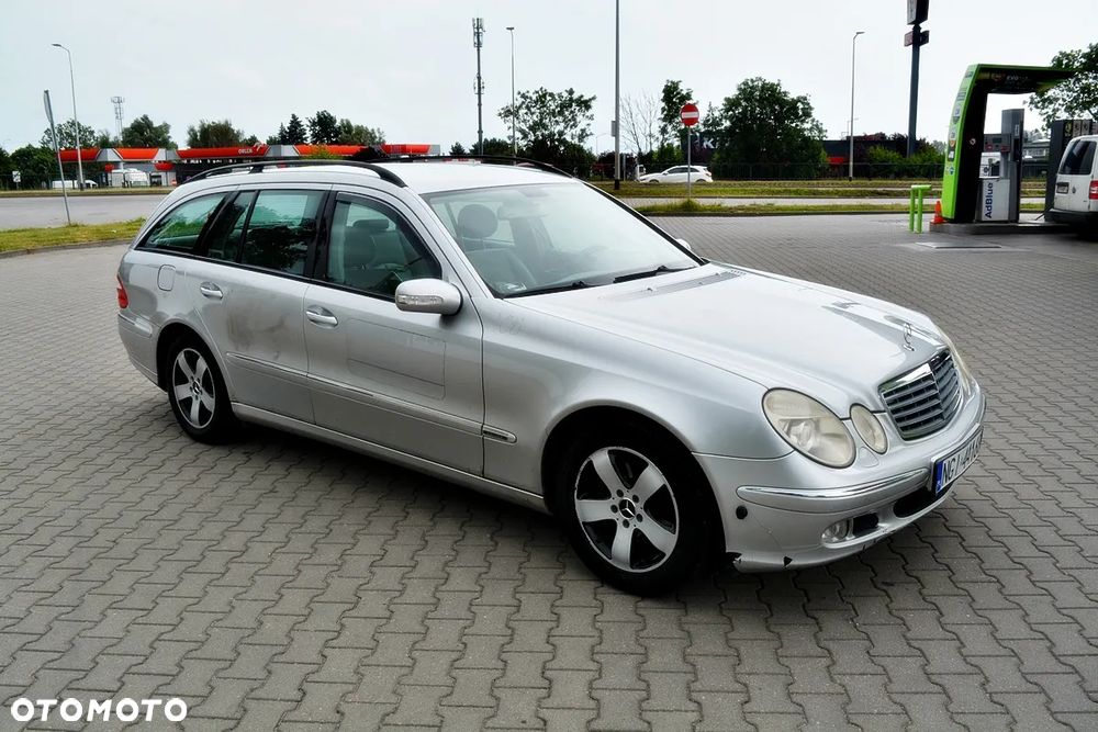 Mercedes-Benz Klasa E 200 Kompressor Automatik Classic - 10