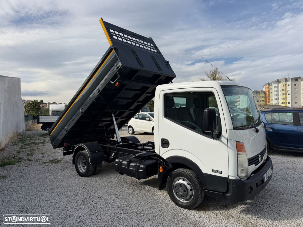 Nissan Cabstar 2.5 dCI 3LUG Tri-Basculante 62.000 Kms - 3