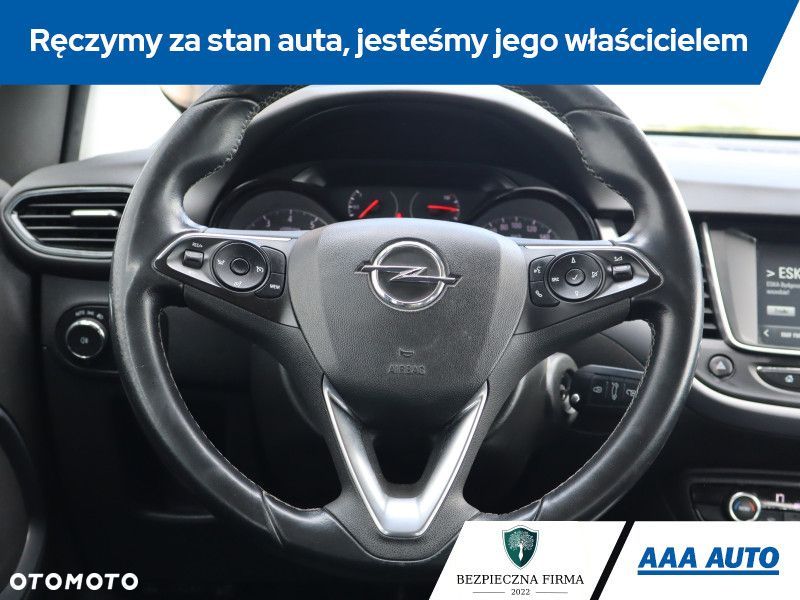 Opel Crossland X - 17