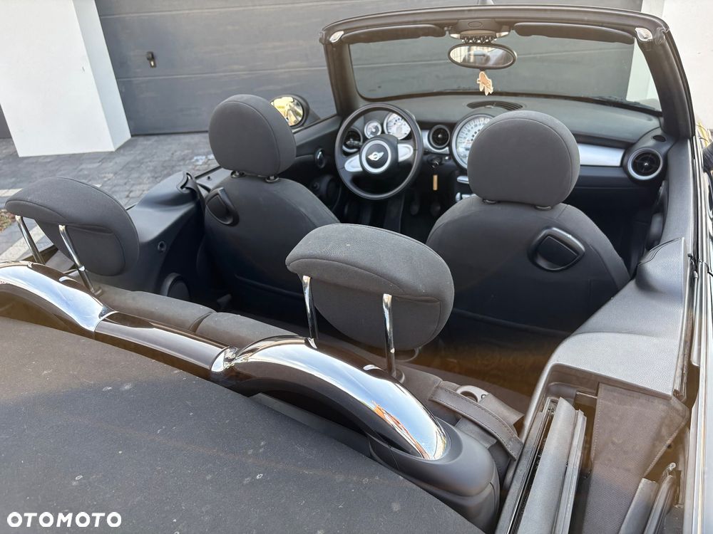 MINI Cooper Standard - 12