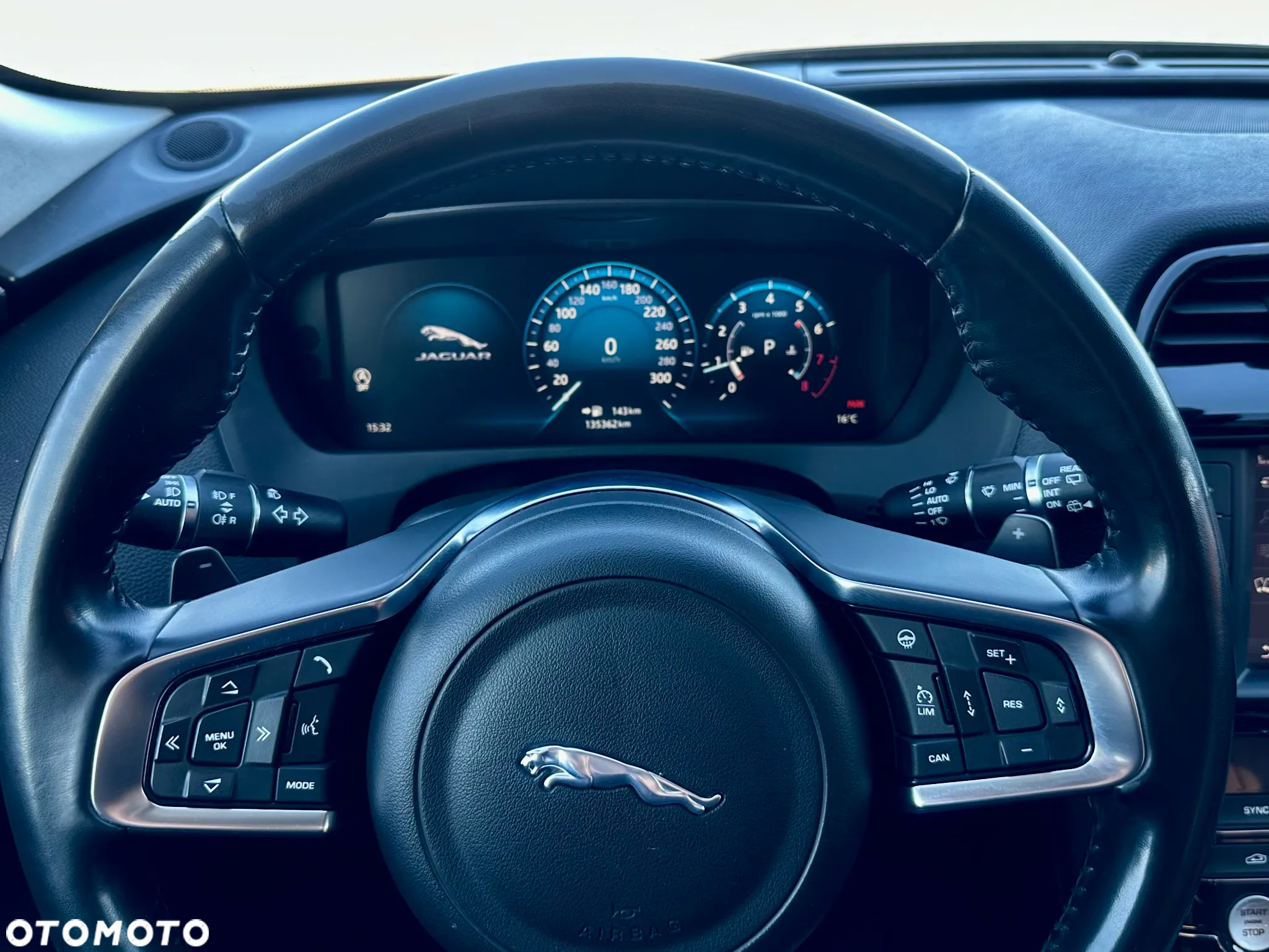 Jaguar F-Pace 2.0 i4P AWD Portfolio - 14