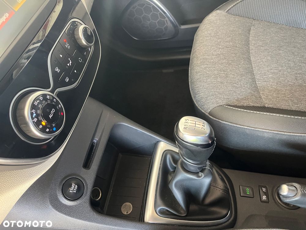 Renault Captur - 11