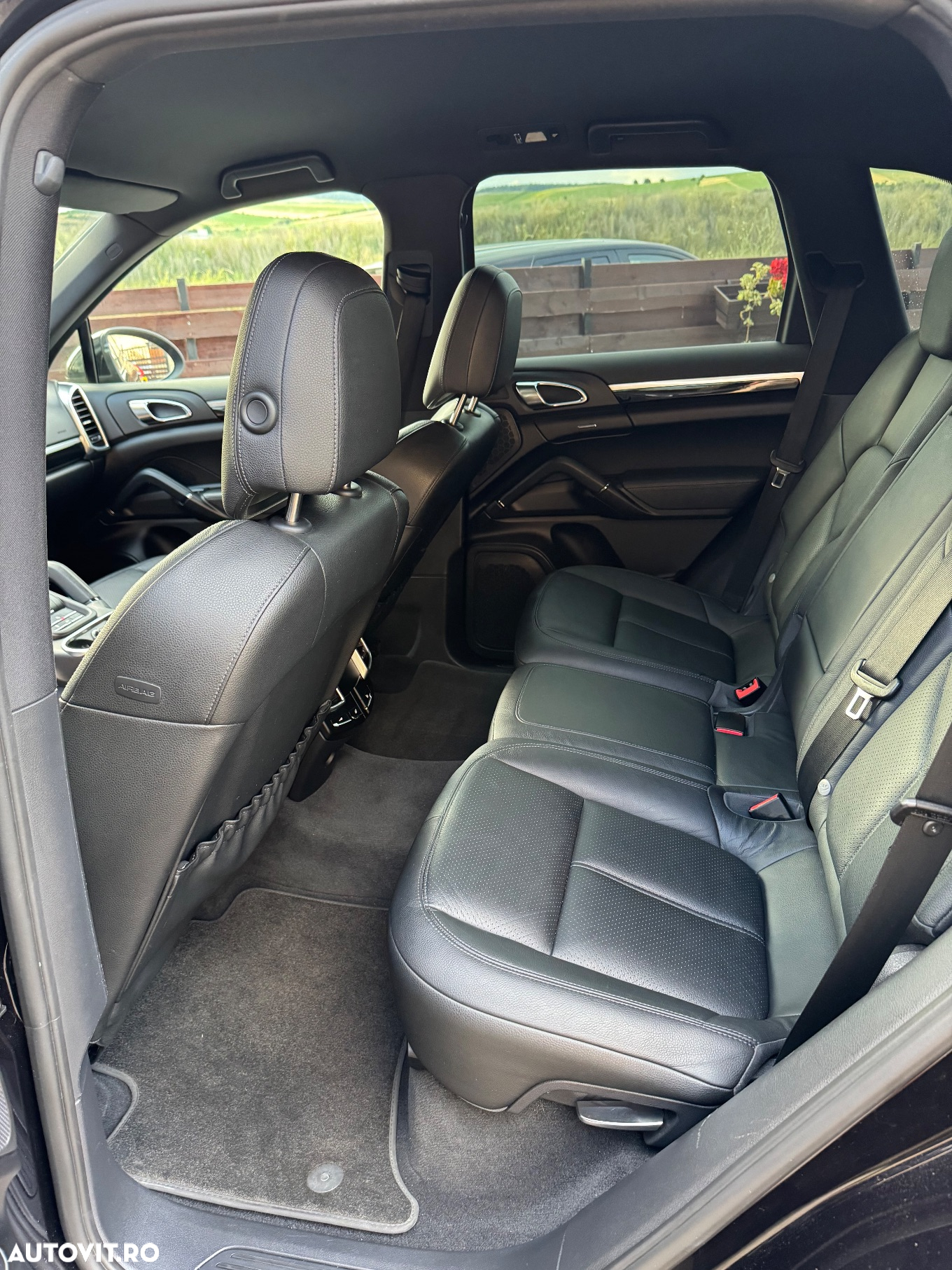 Porsche Cayenne Diesel Platinum Edition - 11