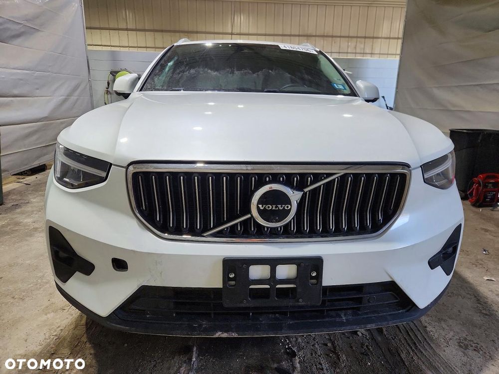 Volvo XC 40 - 5