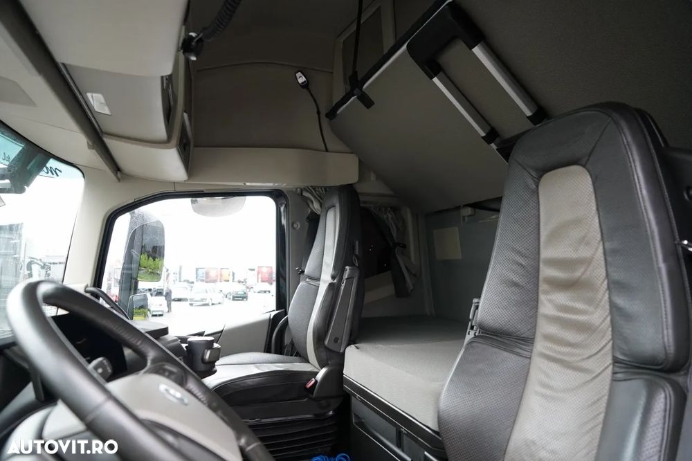 Volvo FH 500 / XXL / RETARDER / PUNGĂ JOSĂ / MEGA / ECHIPAMENT MAXIM / CONTRACT DE REPARAȚIE POST-SERVICE / - 24