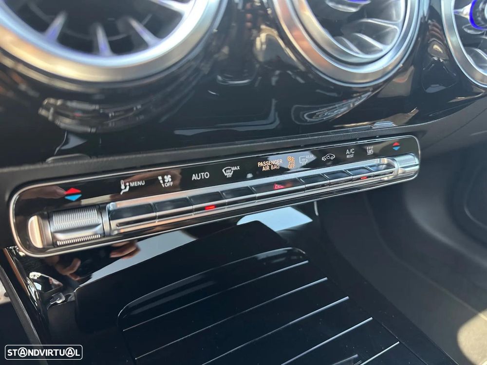 Mercedes-Benz A 250 e 8G-DCT AMG Line Advanced Plus - 26