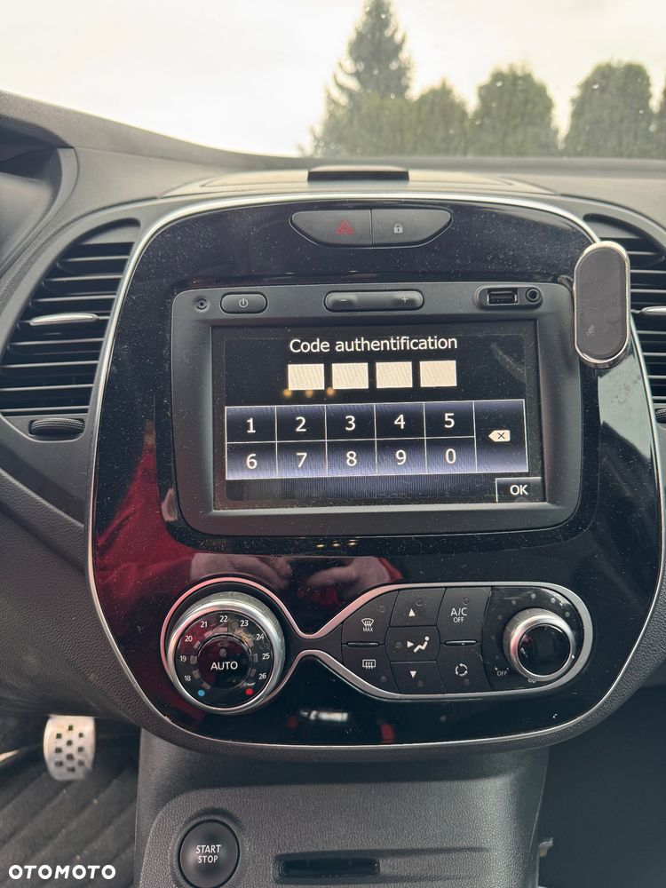Renault Captur - 16