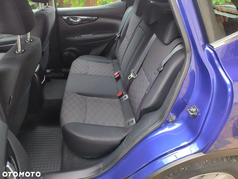 Nissan Qashqai - 12