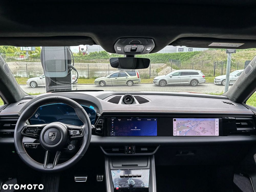 Porsche Macan Turbo 100kWh - 10