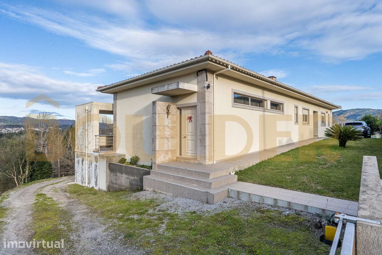 Moradia T3 em Garfe – Póvoa de Lanhoso - Grande imagem: 2/43