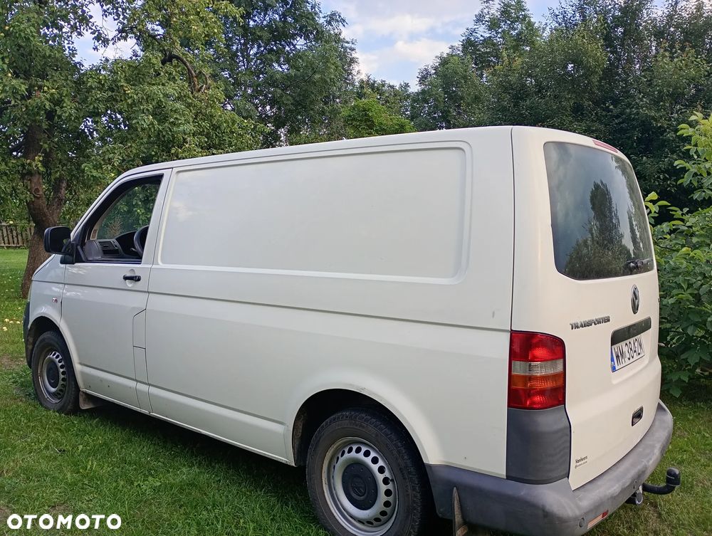 Volkswagen Transporter - 1