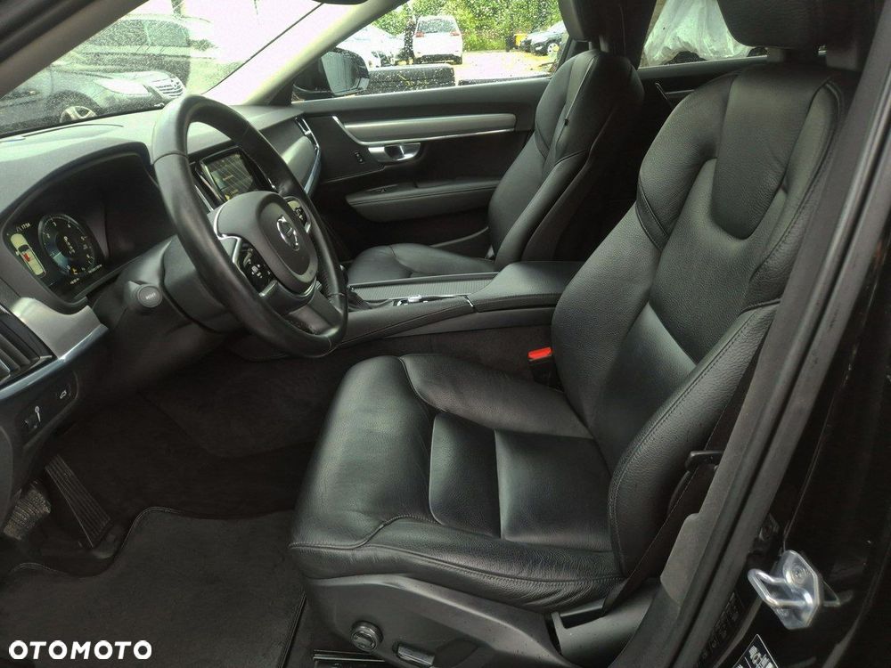 Volvo V90 D4 AWD Geartronic Momentum Pro - 16