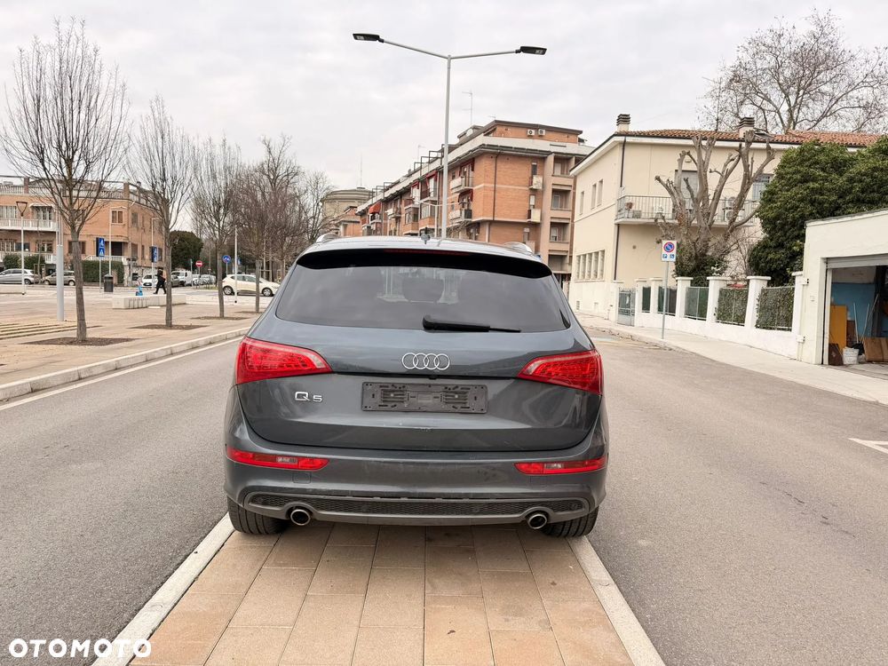 Audi Q5 2.0 TDI Quattro S tronic - 4