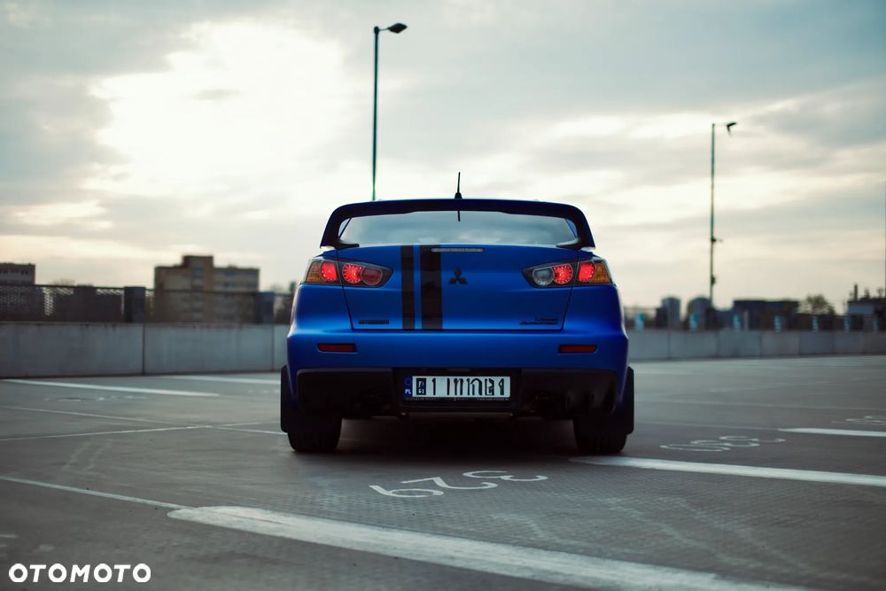 Mitsubishi Lancer Evolution - 7