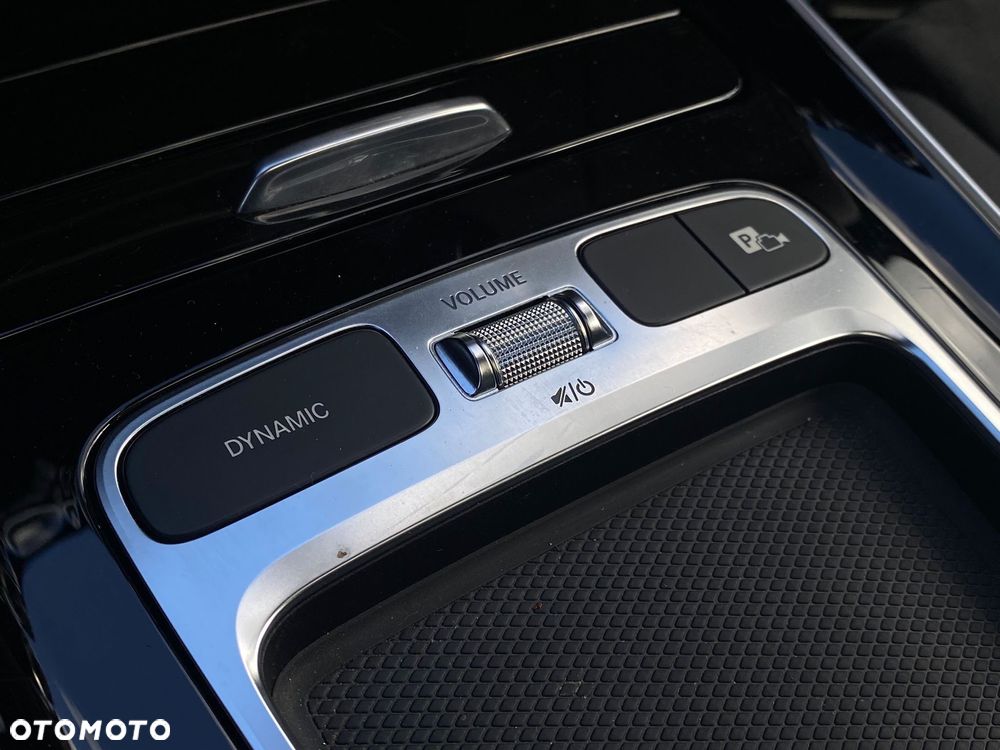 Mercedes-Benz Klasa B 220 4-Matic AMG Line 7G-DCT - 31