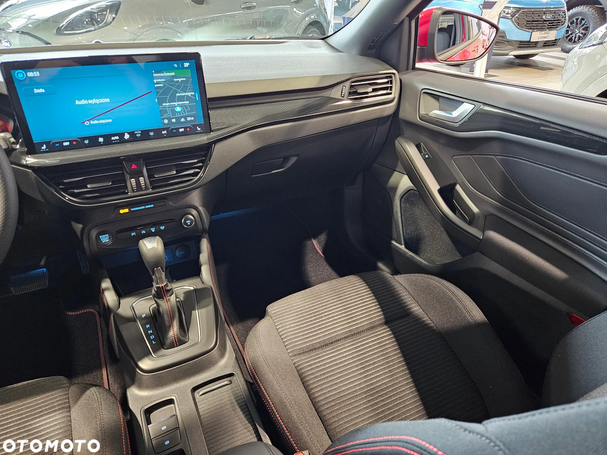 Ford Focus 1.0 EcoBoost mHEV ST-Line X - 14