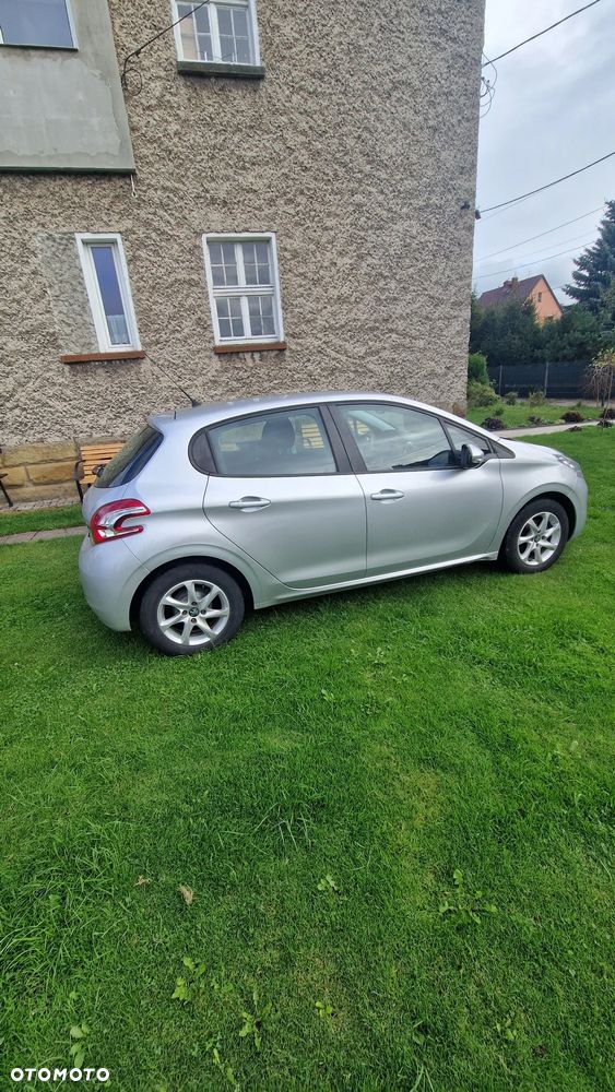 Peugeot 208 82 VTI Active - 5