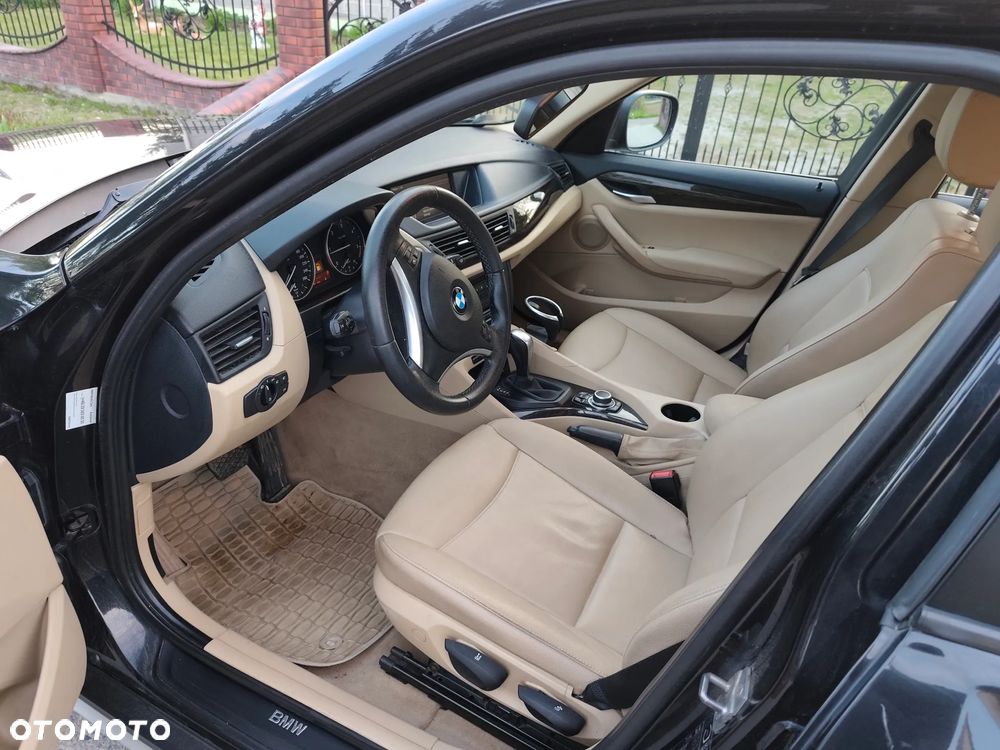 BMW X1 - 13