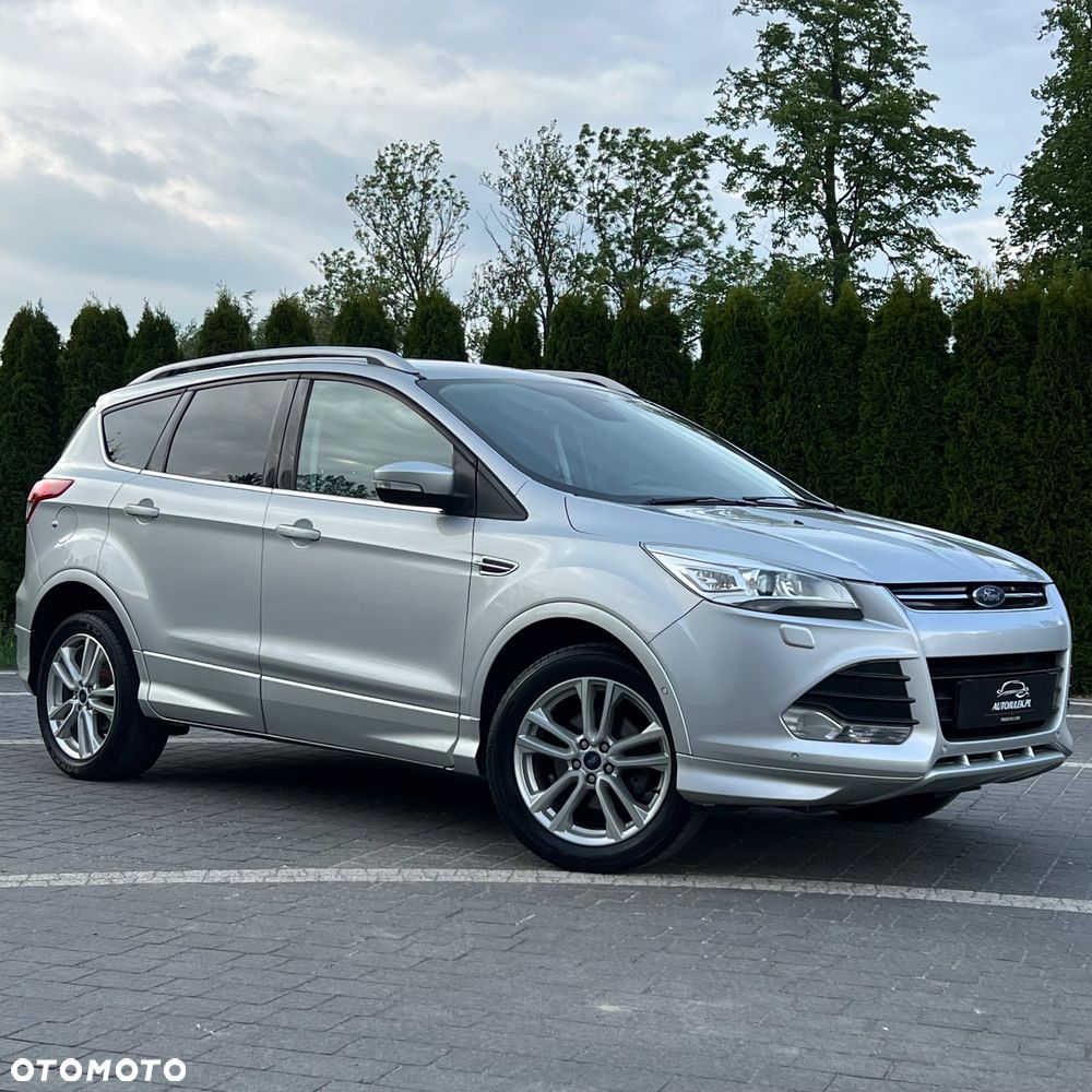 Ford Kuga 1.5 EcoBoost 2x4 Titanium - 16