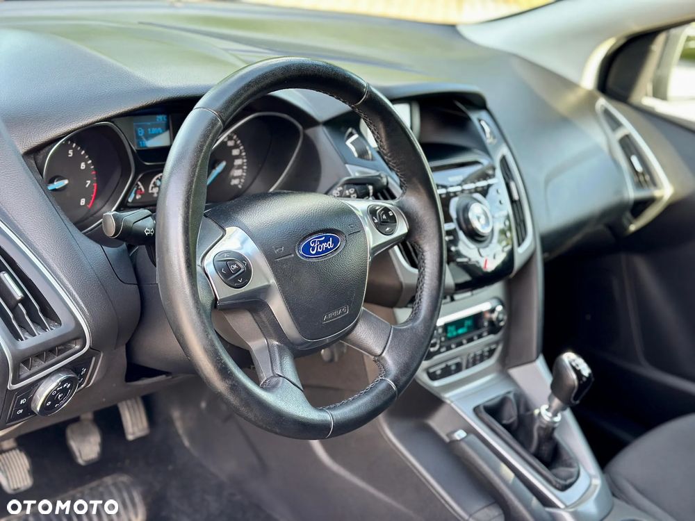Ford Focus - 40