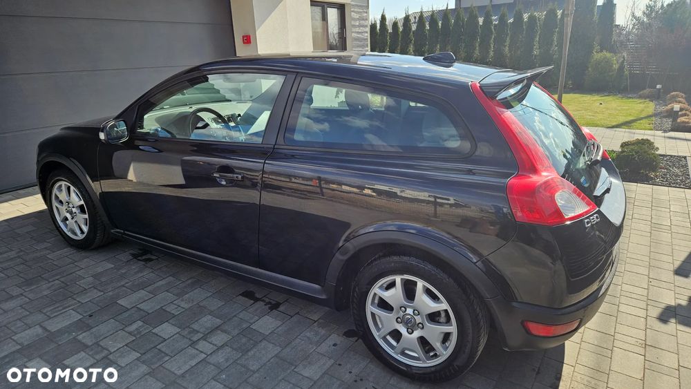 Volvo C30 2.0D Momentum - 4