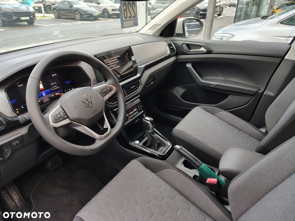 Volkswagen T-Cross - 8