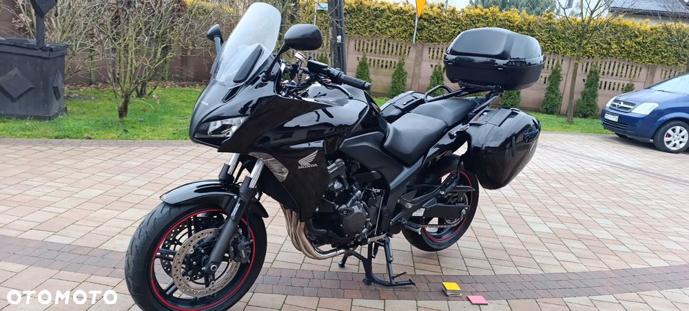 Honda CBF - 4