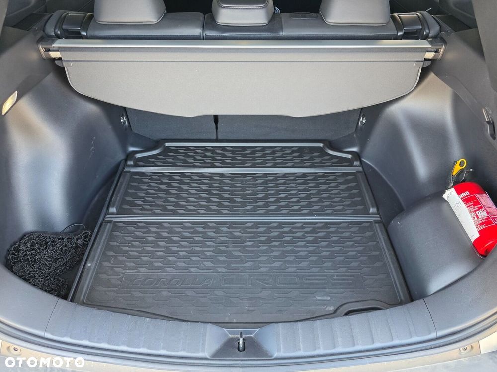 Toyota Corolla Cross 2.0 Hybrid Executive - 7