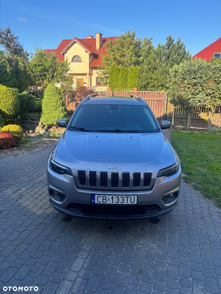 Jeep Cherokee - 2
