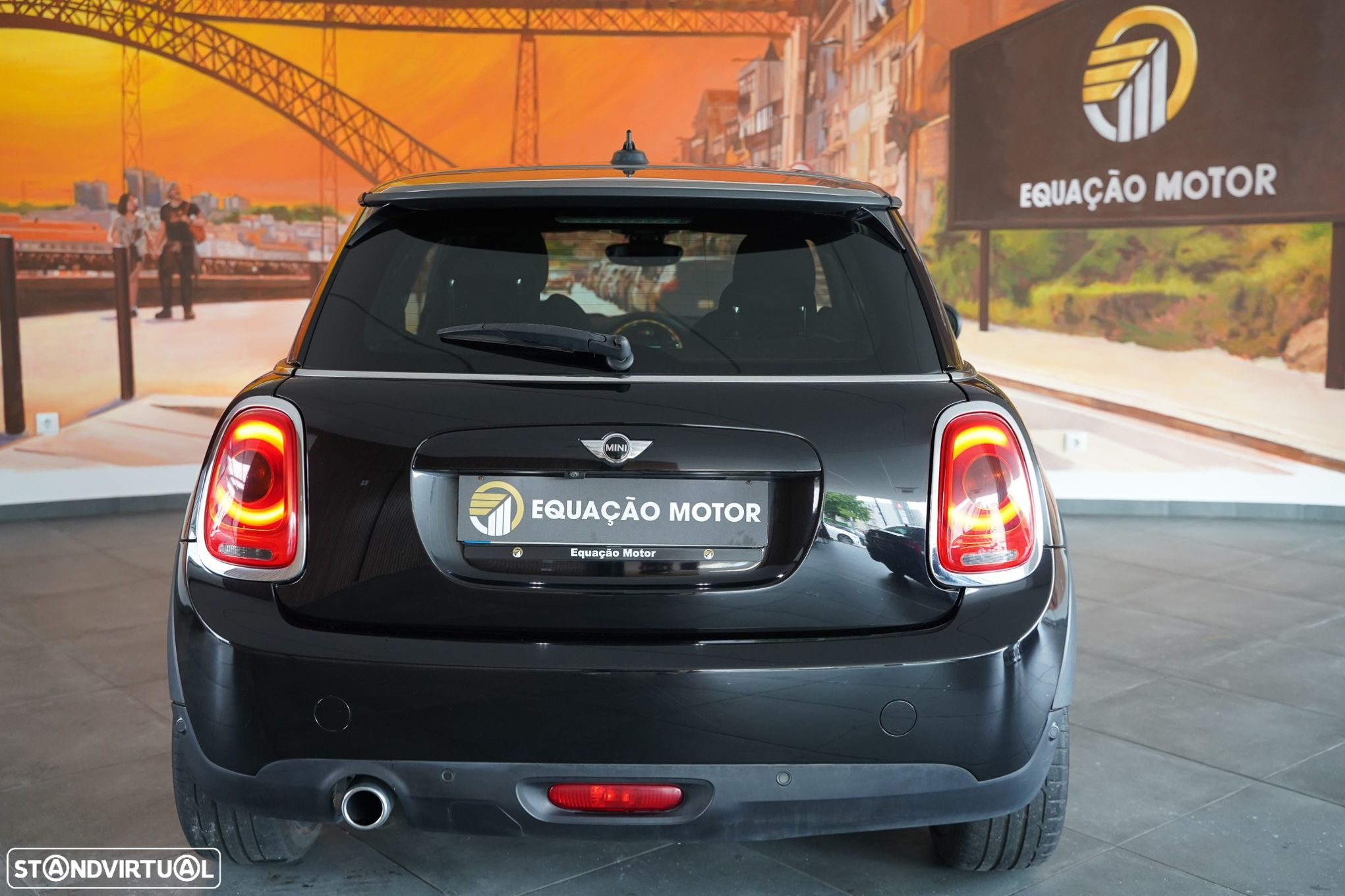 MINI 3 Portas Cooper D Auto - 6