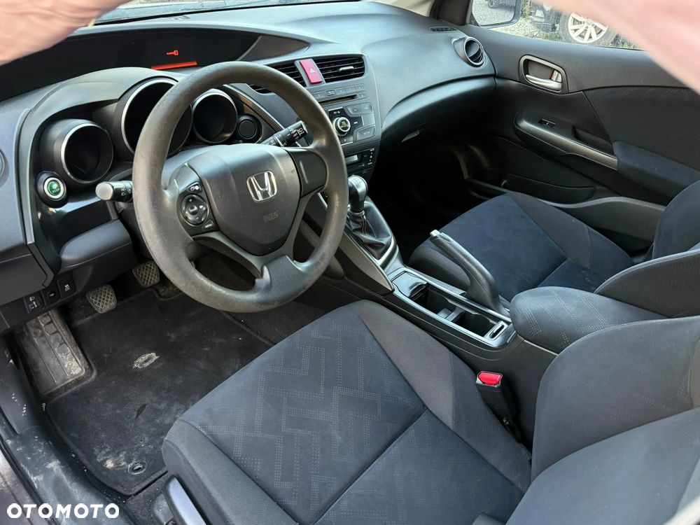 Honda Civic 1.4 Sport - 13