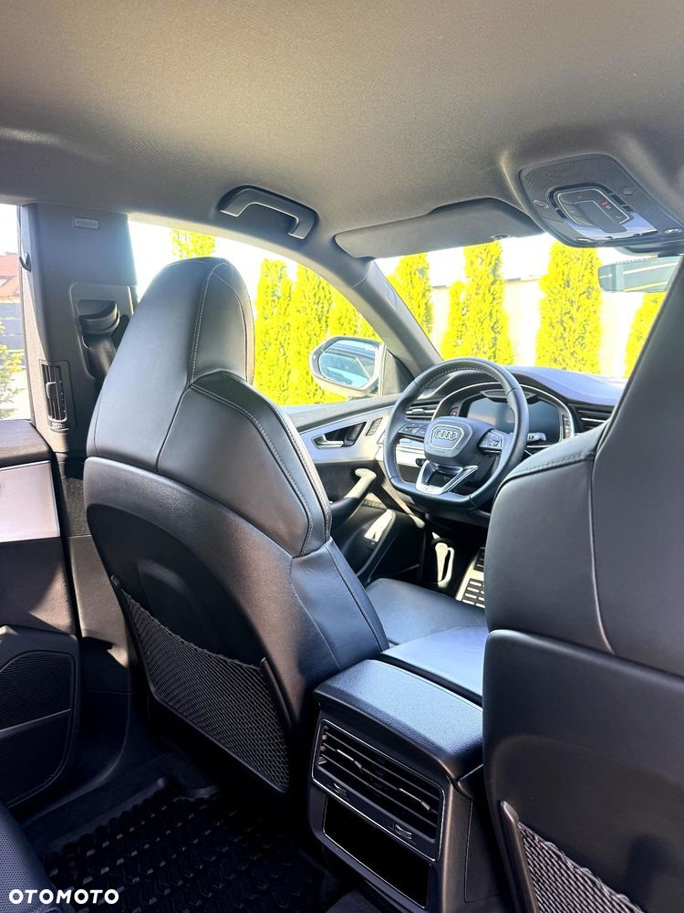 Audi Q8 - 18