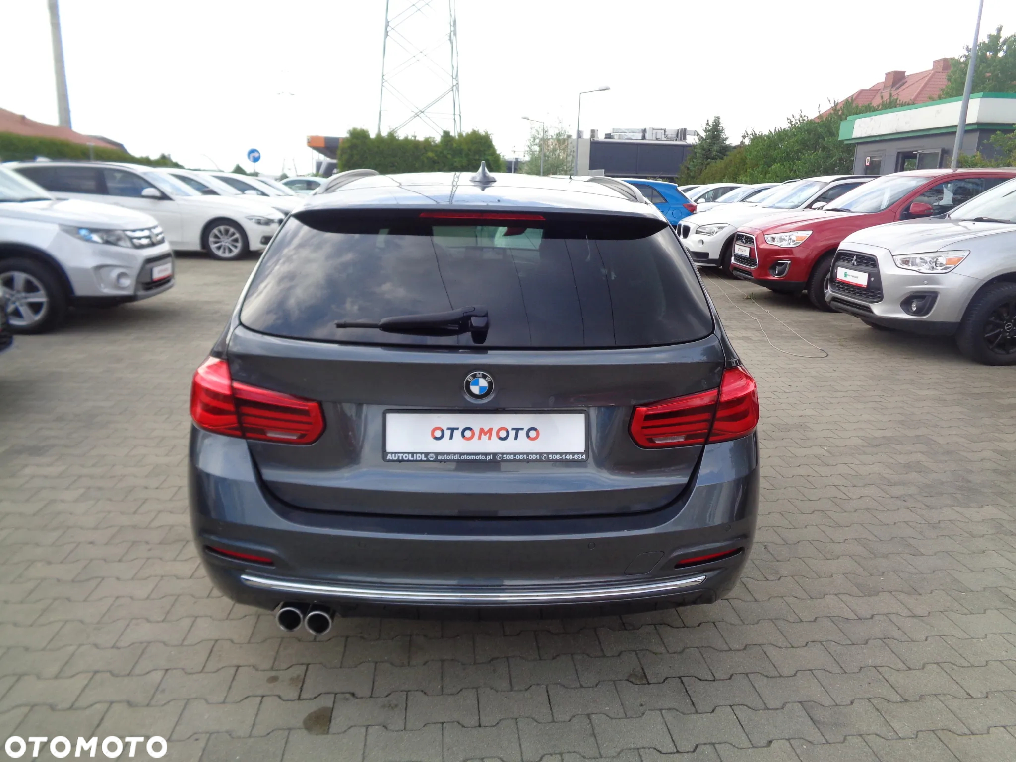 BMW Seria 3 320d Sport Line - 4