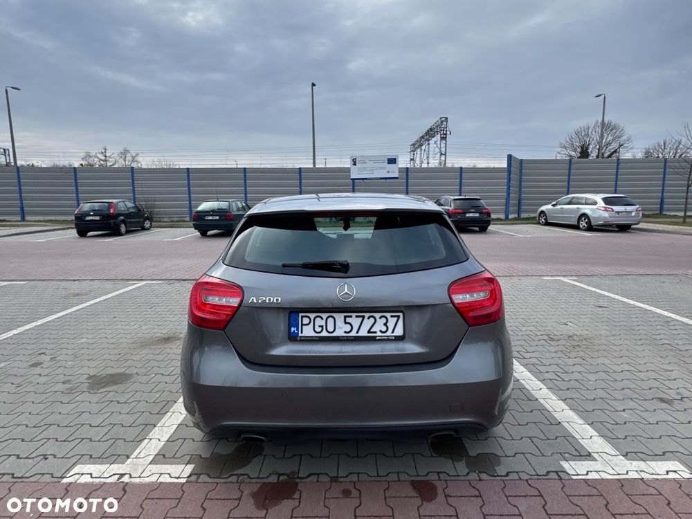 Mercedes-Benz Klasa A 200 (BlueEFFICIENCY) Urban - 5