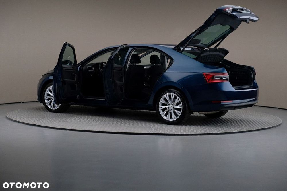 Skoda Superb 2.0 TSI Style DSG - 7