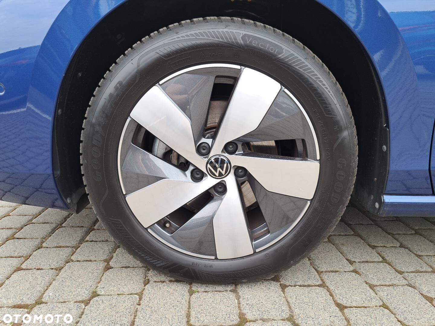 Volkswagen Passat 2.0 TDI SCR Business DSG - 37