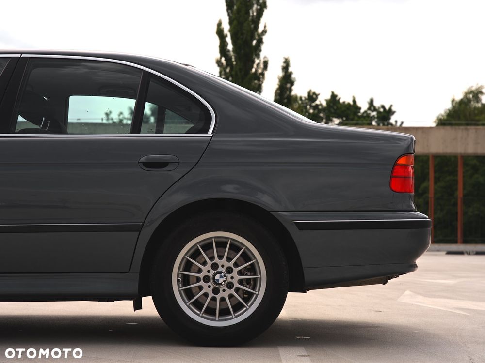 BMW Seria 5 - 40
