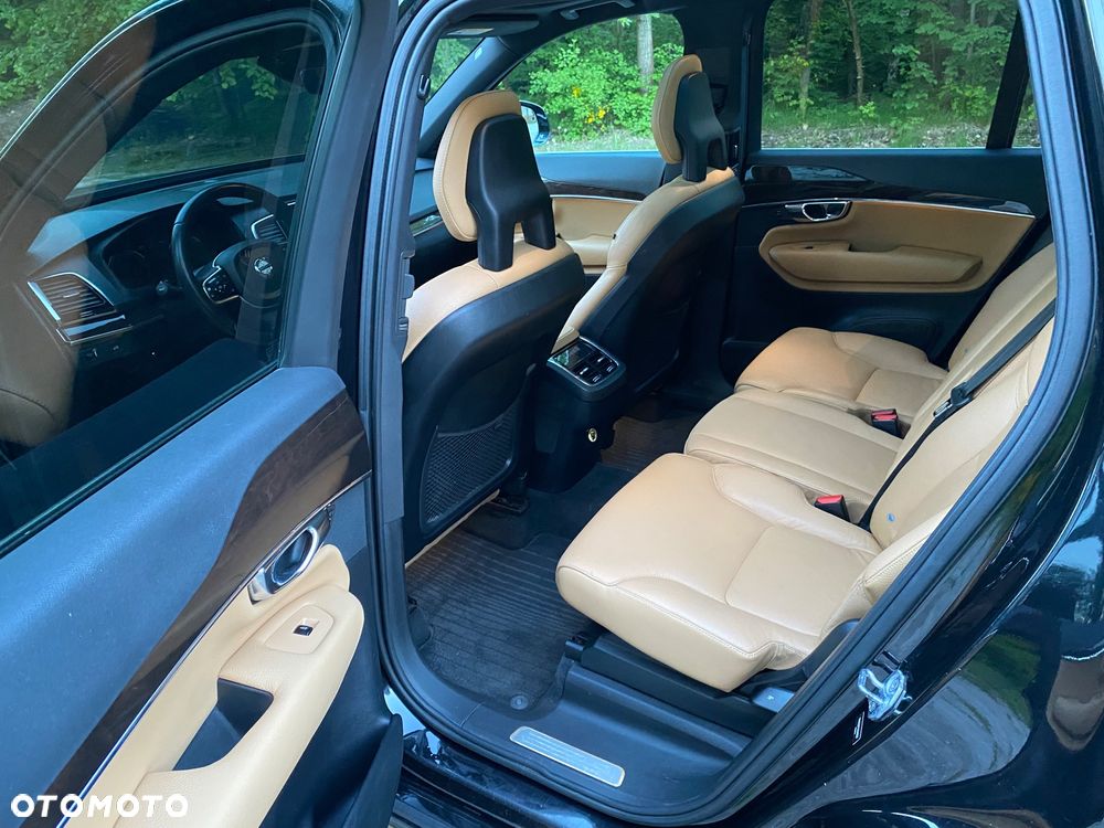 Volvo XC 90 T6 AWD Momentum 7os - 17