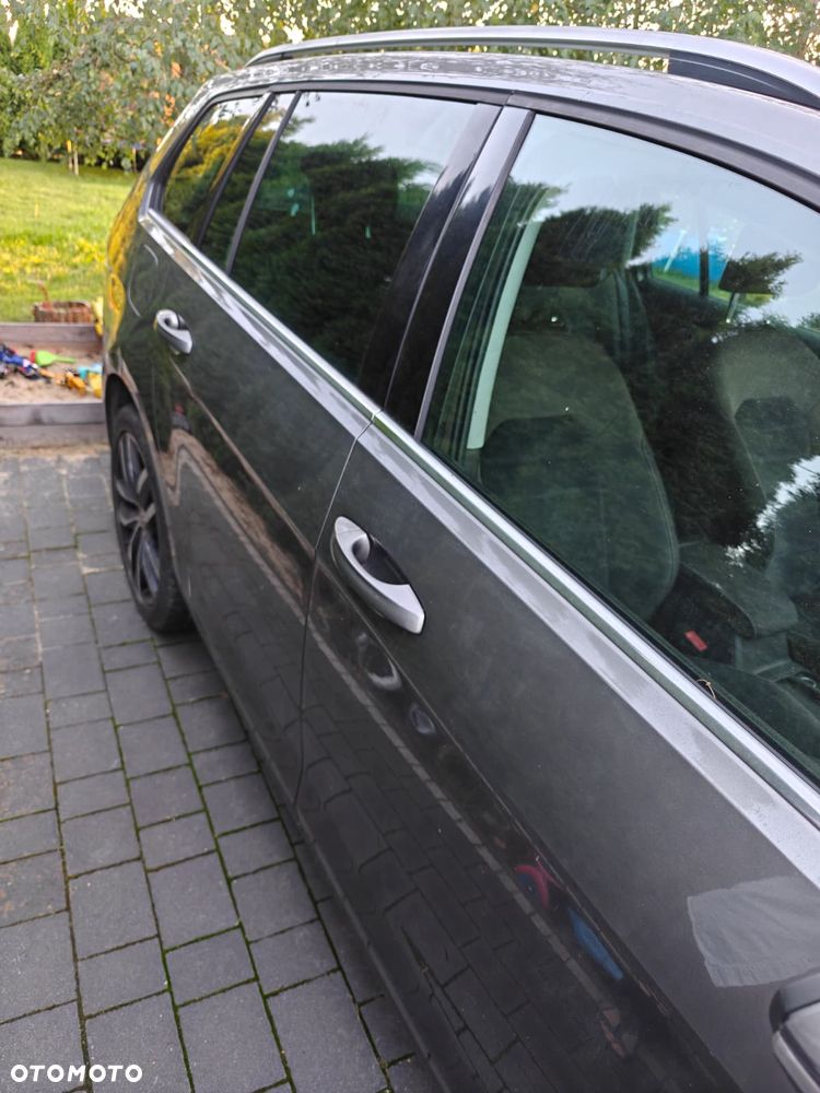 Volkswagen Golf 1.6 TDI BlueMotion Technology Comfortline - 10
