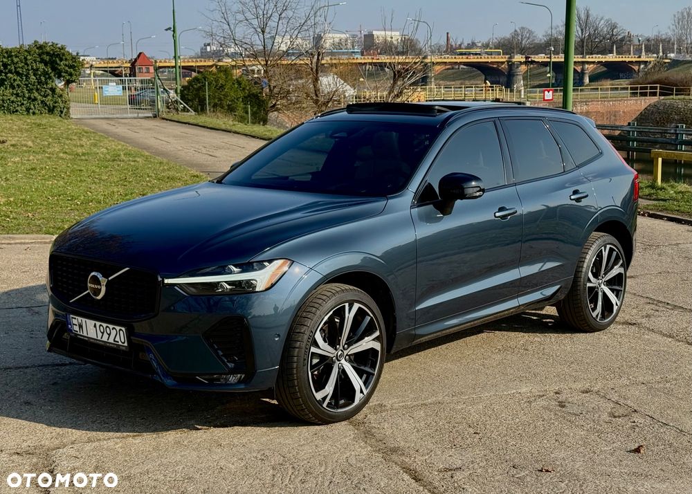 Volvo XC 60 B6 B AWD Ultimate Dark - 5