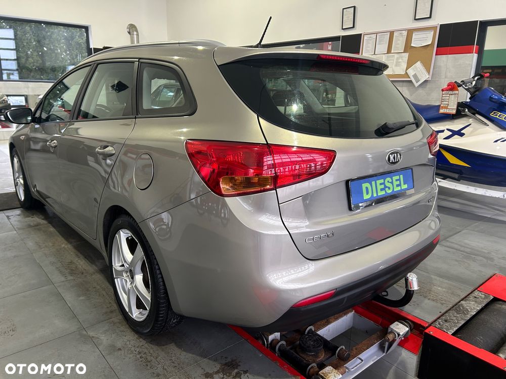 Kia Ceed 1.6 CRDi Smart - 5
